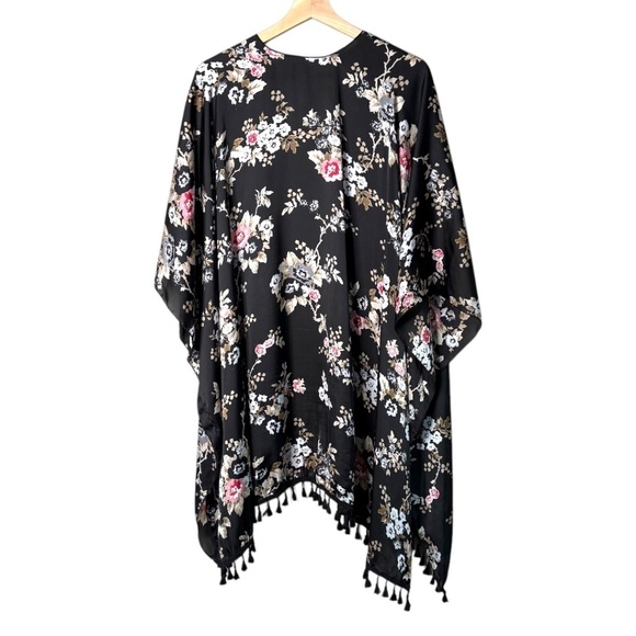 UNBRANDED Black Floral Boho Satin Kimono Coverup Fringe Trim Defined Sleeve O/S - Picture 3 of 4